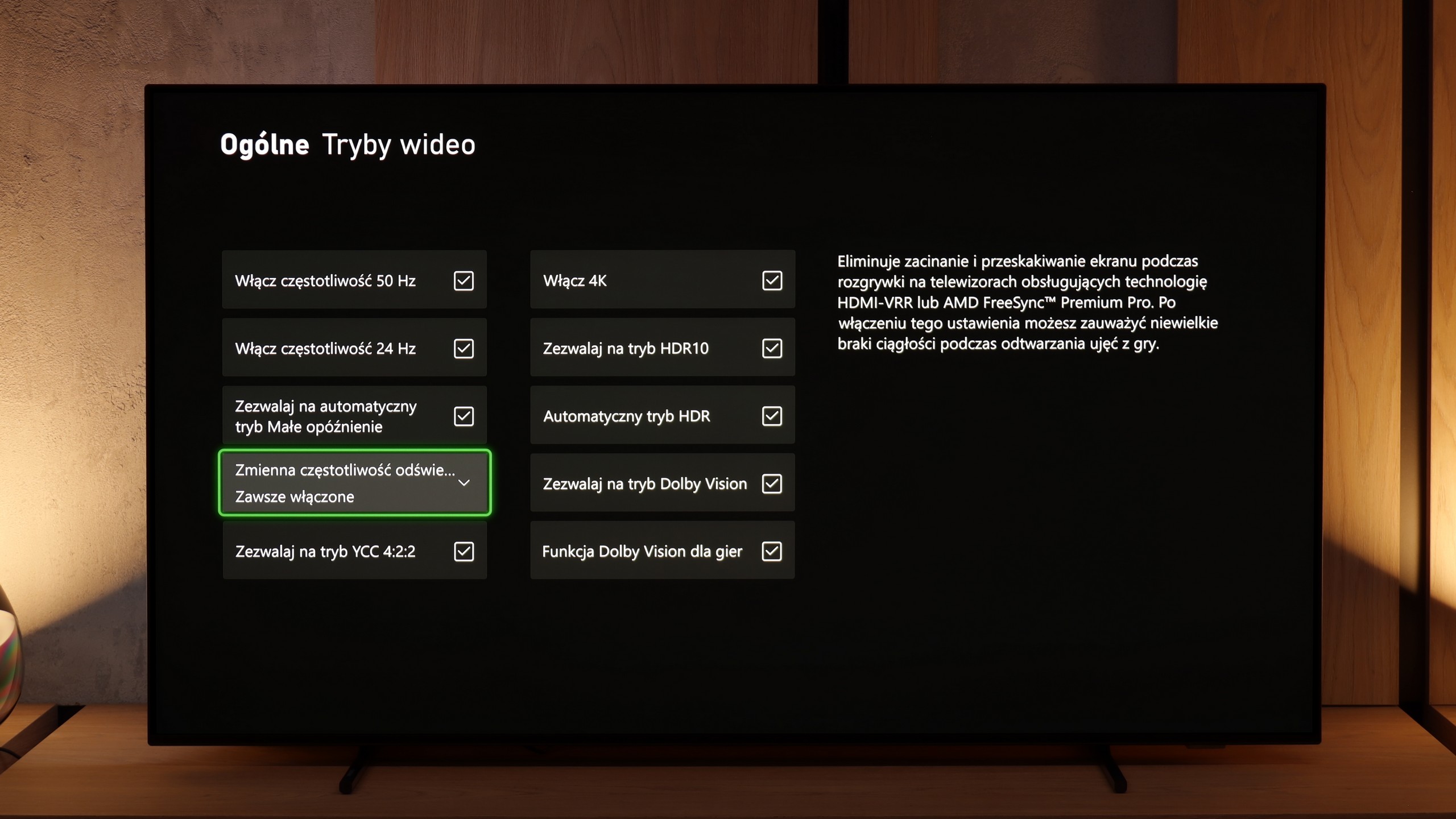 Review Philips OLED770 Console compatibility and gaming features