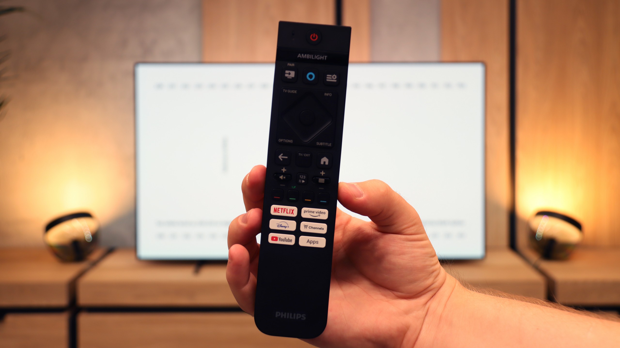 Review Philips OLED770 TV features