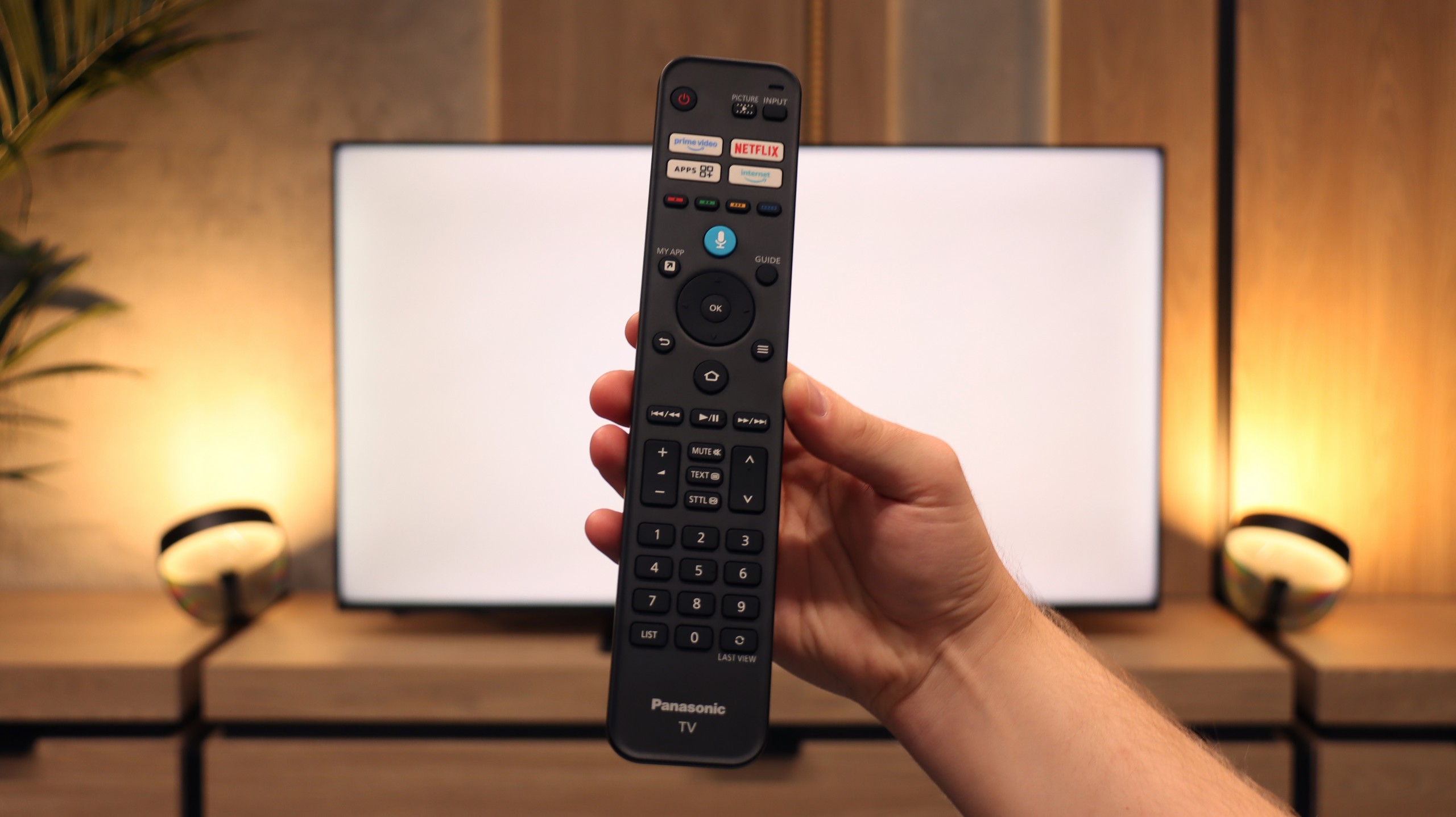 Test Panasonic W85B Funkcje telewizora