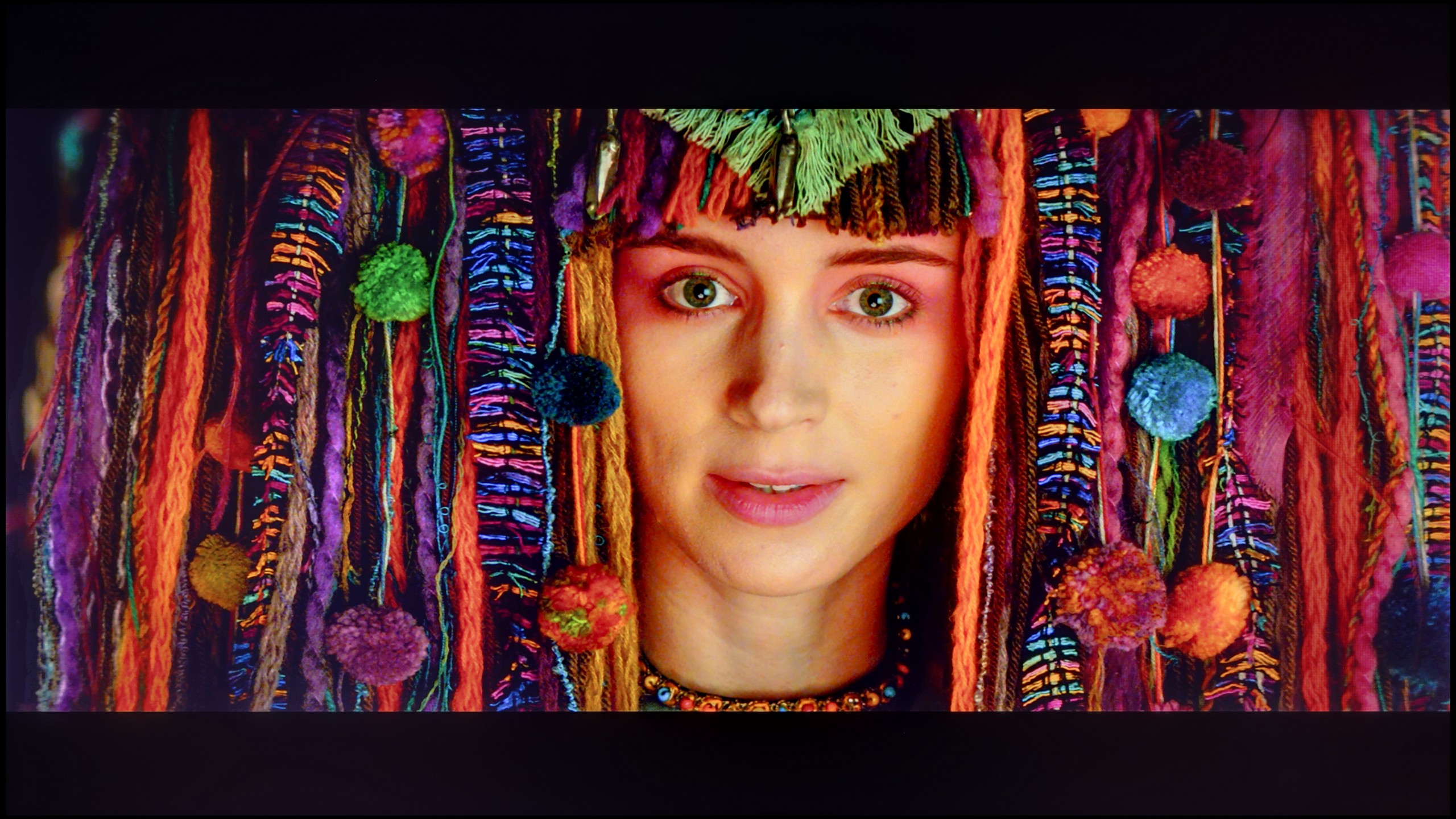 Compare: Philips OLED769 vs Philips PUS7000