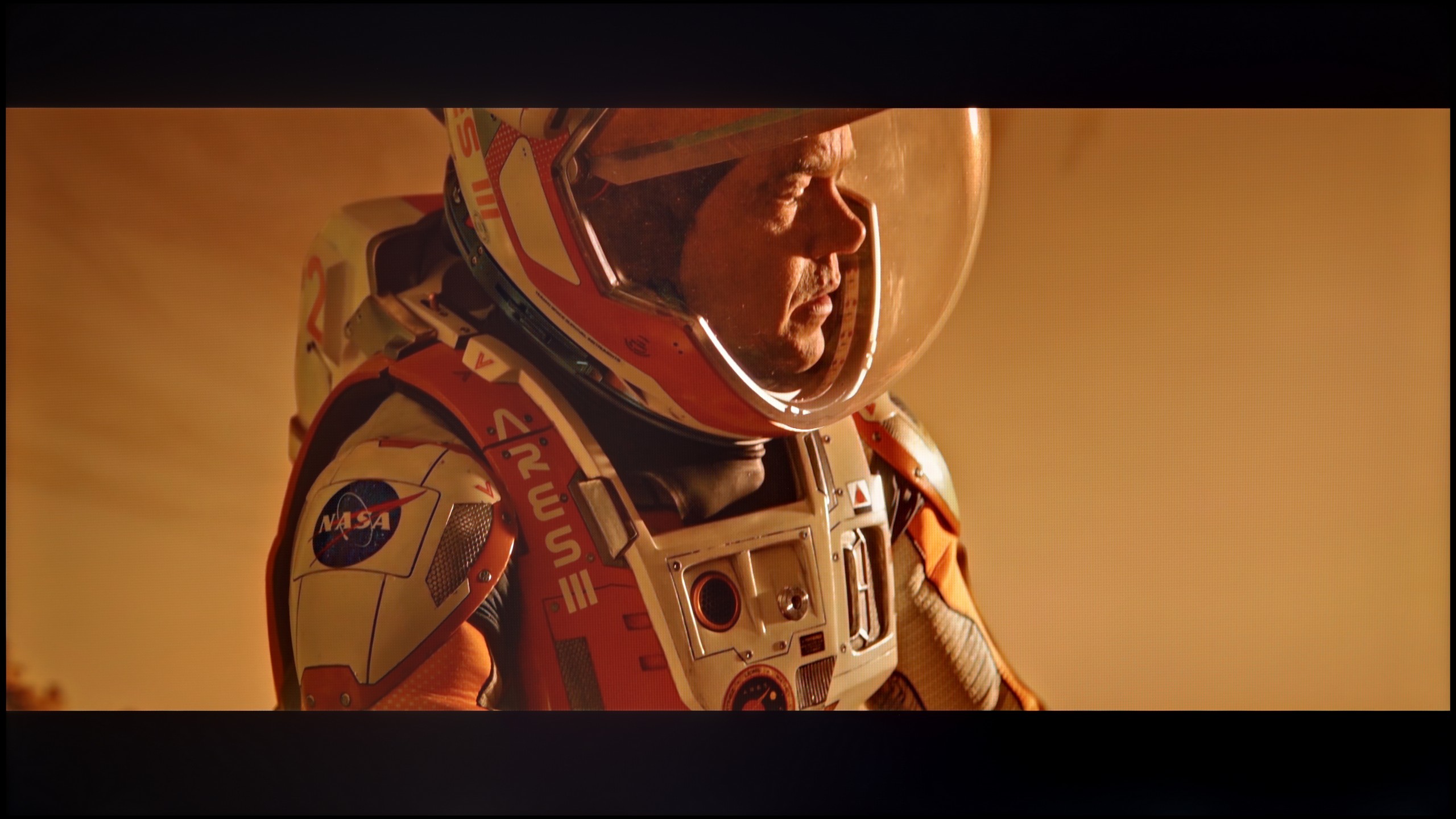 Review PHILIPS PUS9010 (IPS) Smoothness of tonal transitions