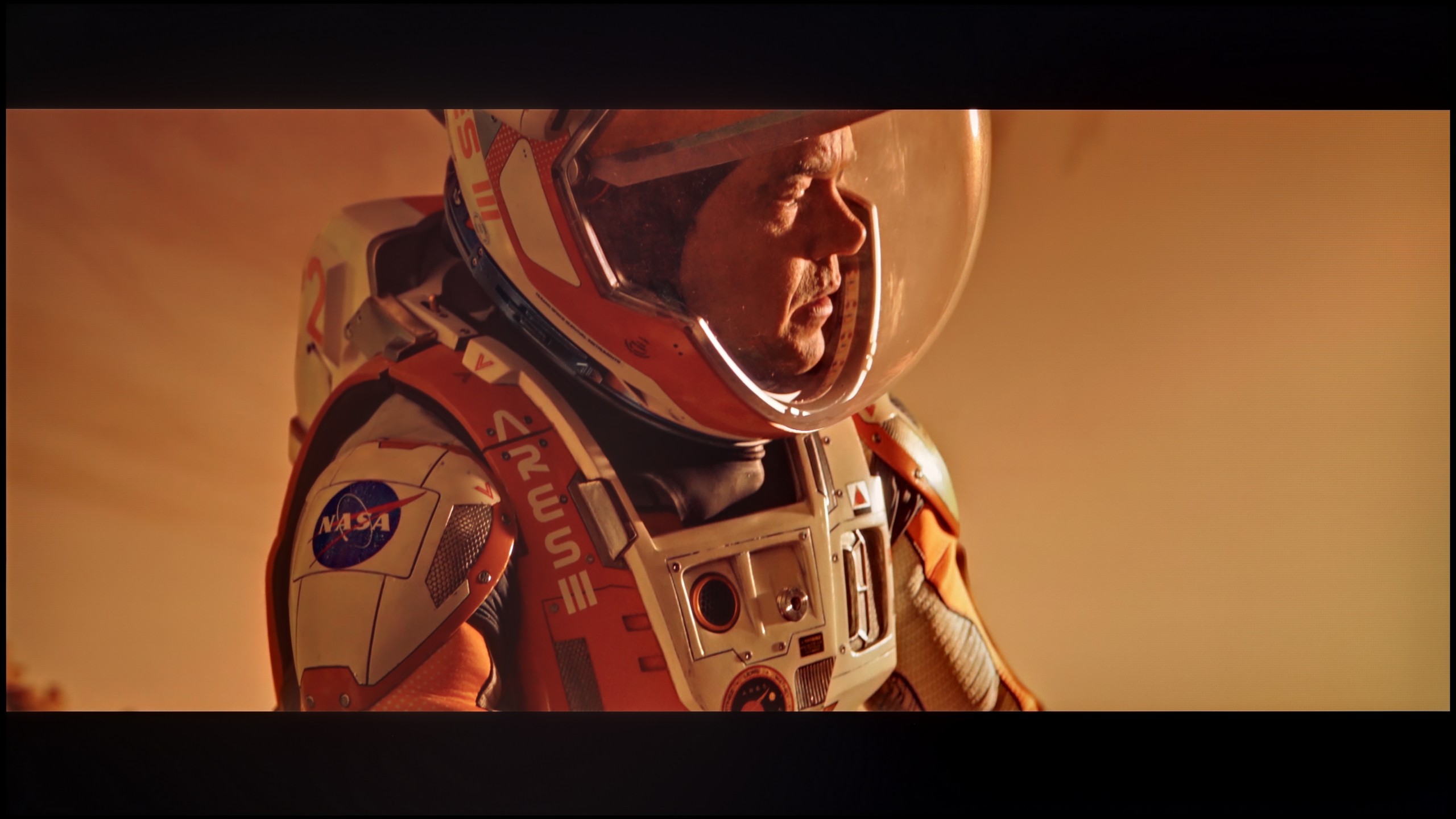 Review LG QNED80A6A (IPS) Smoothness of tonal transitions