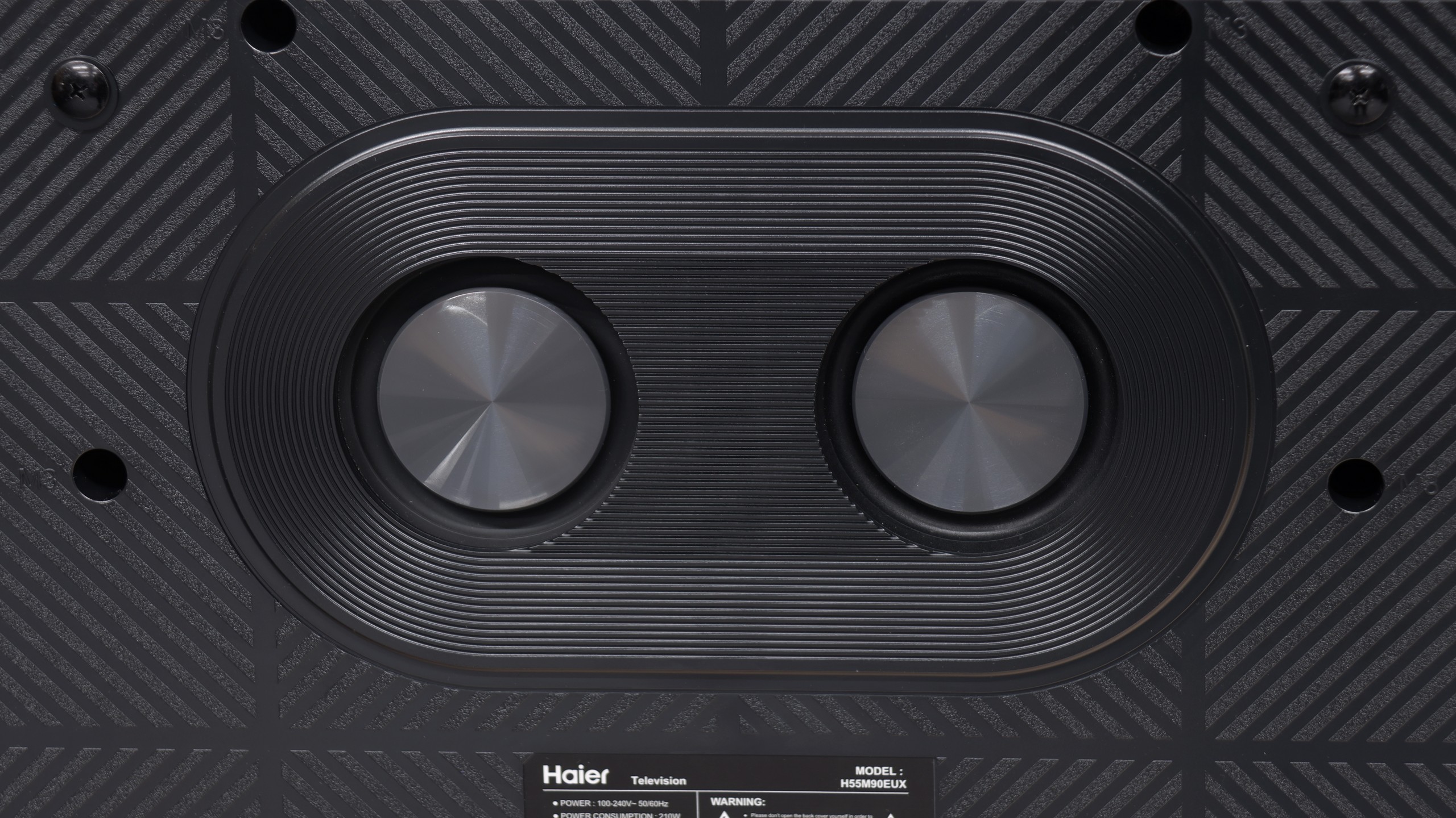 Review Haier M90E TV features