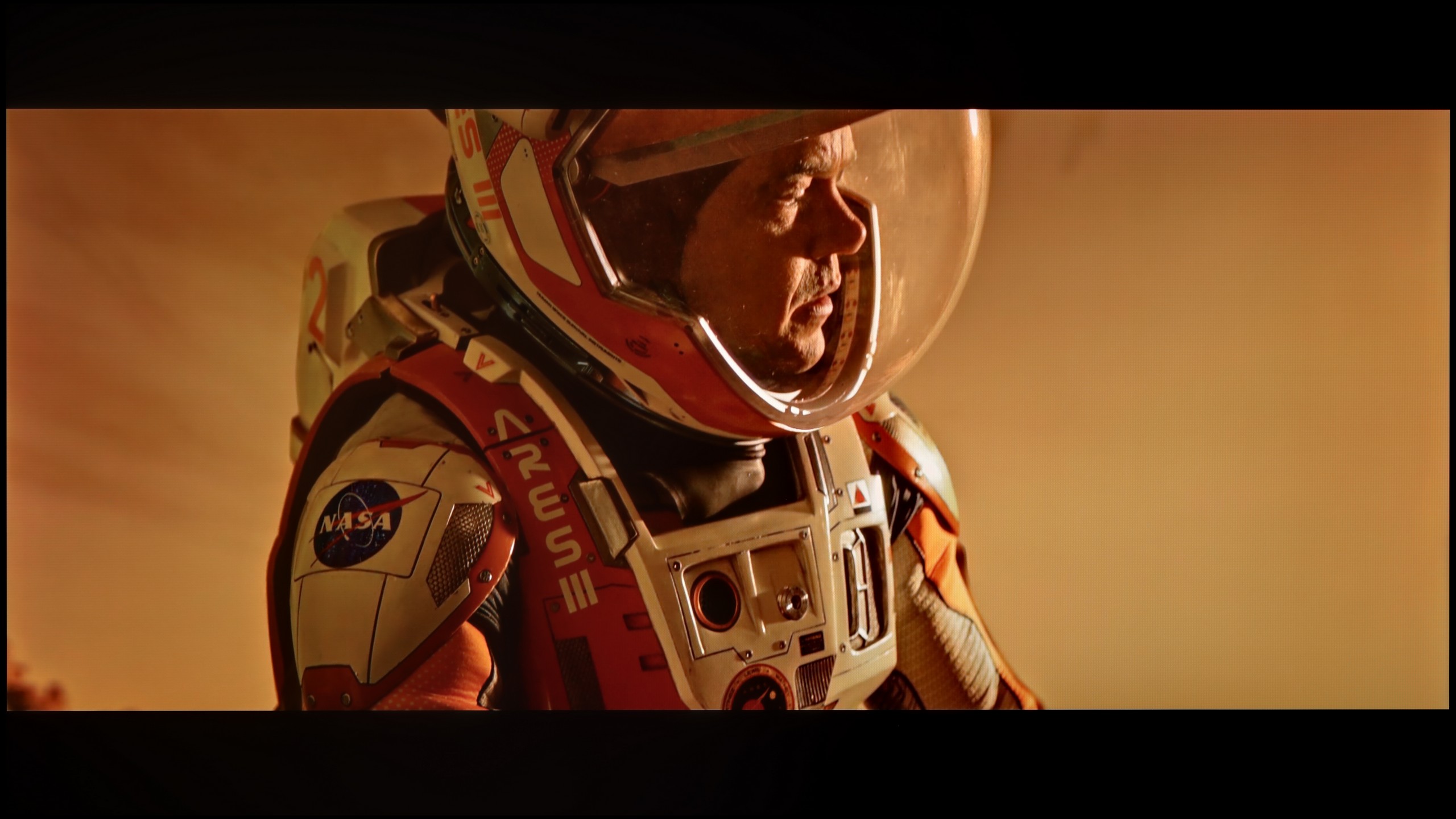 Review Hisense E7Q PRO / E79Q PRO Smoothness of tonal transitions