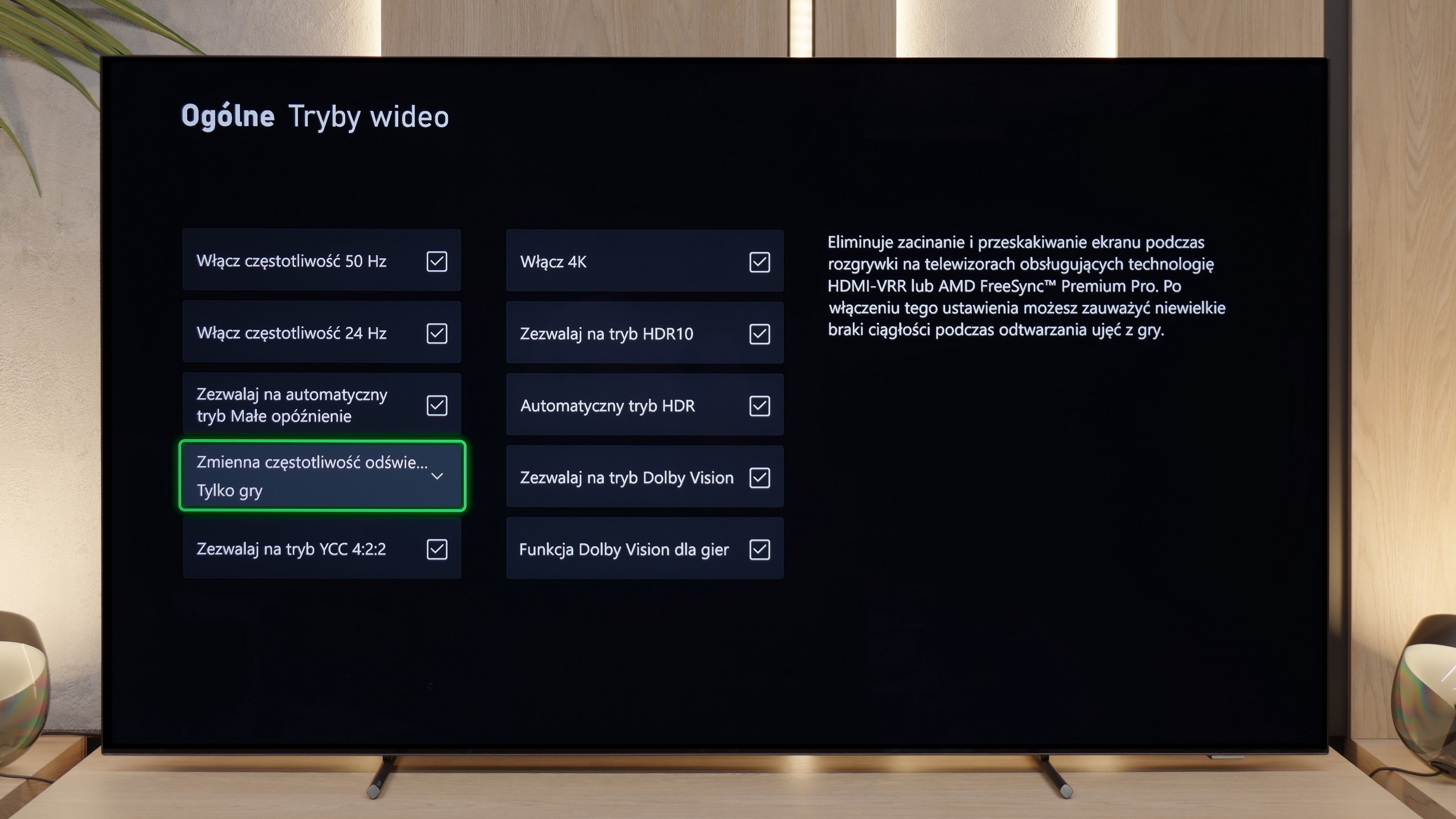 Review Philips OLED950 Console compatibility and gaming features