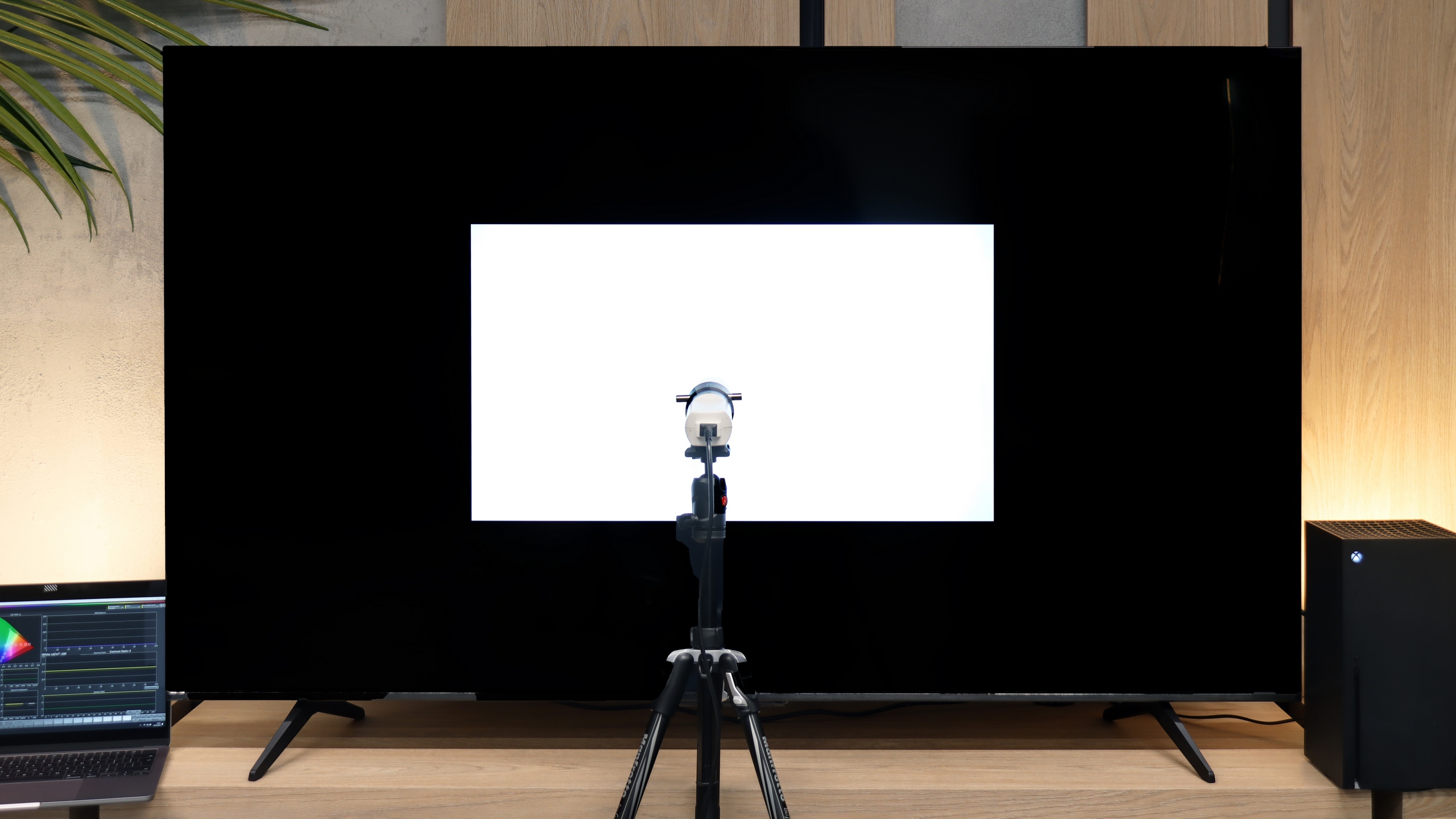 Review IFFALCON U85X TV features