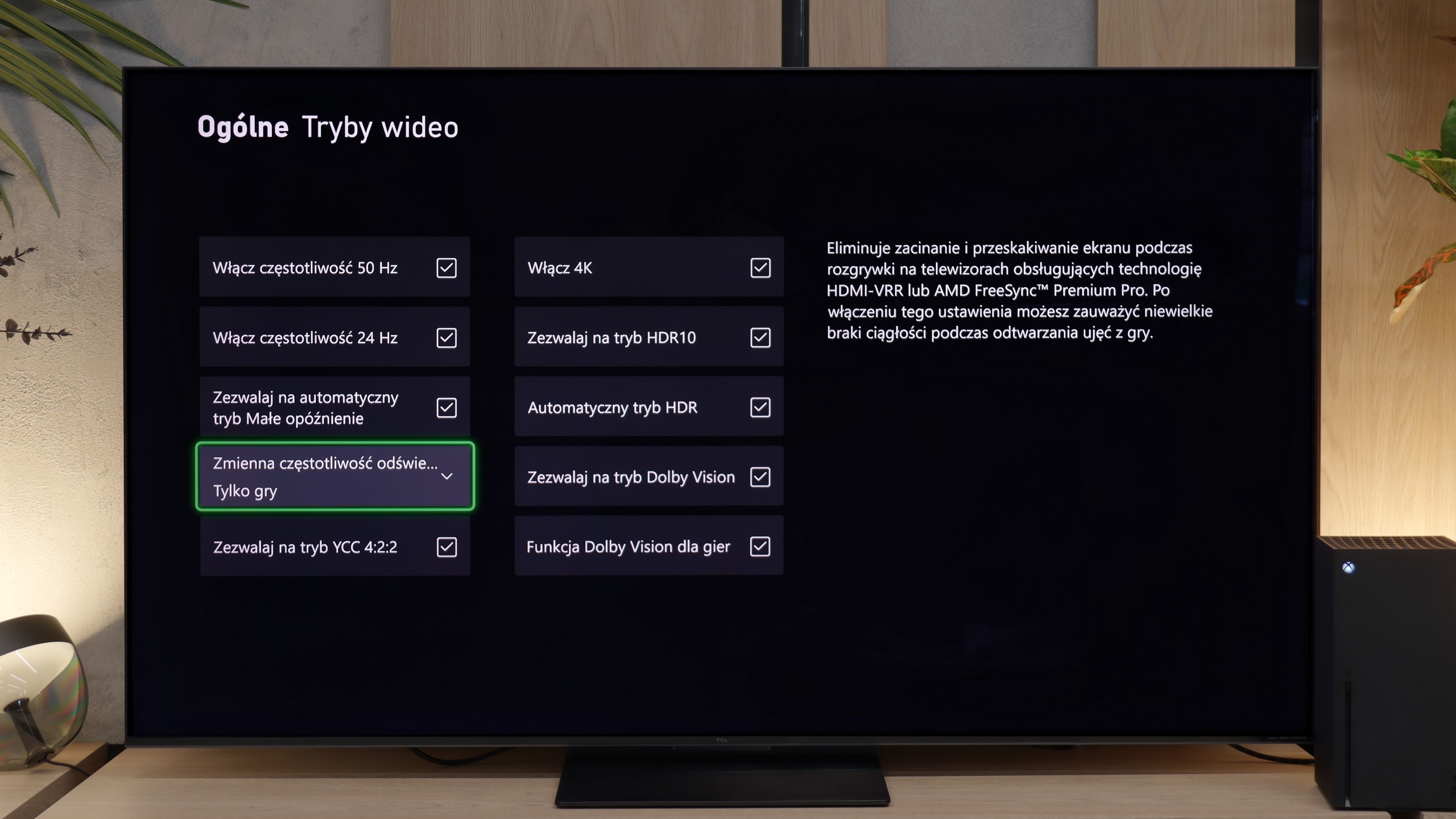 Test TCL C7L Funkcje dla graczy