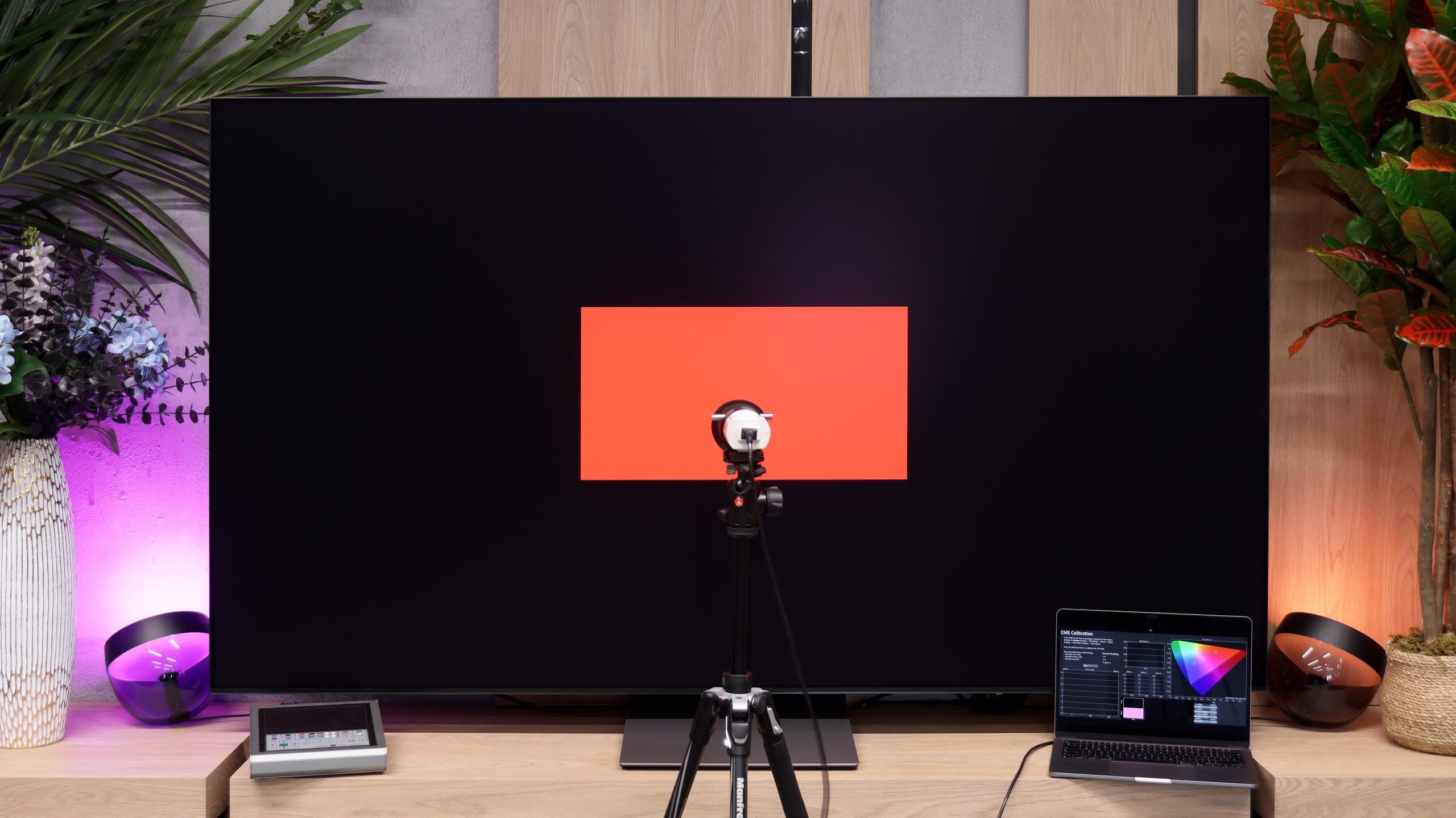 Review Samsung S90H (QD-OLED) TV features